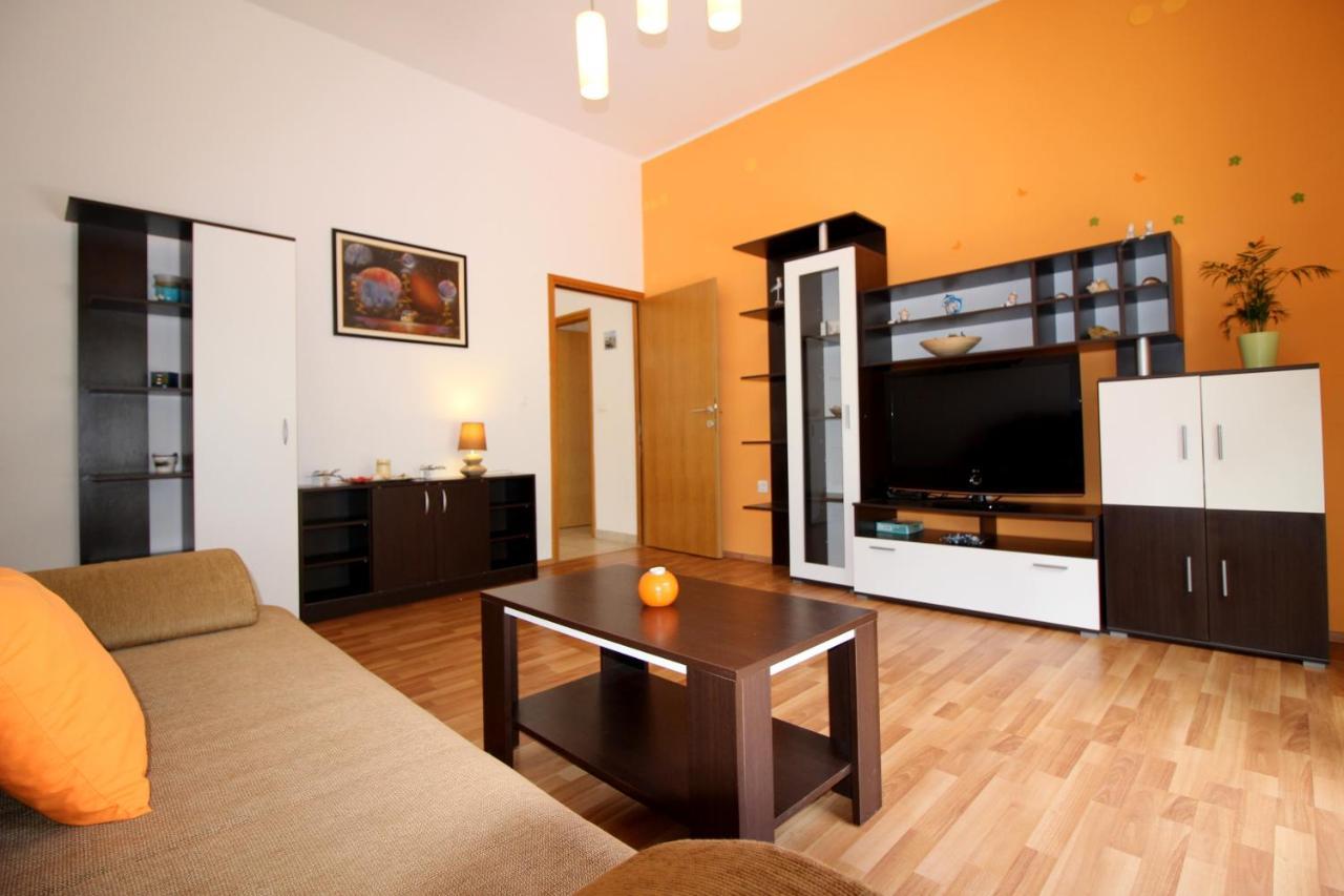 Apartment Ema Near City Center Poreč Exterior foto